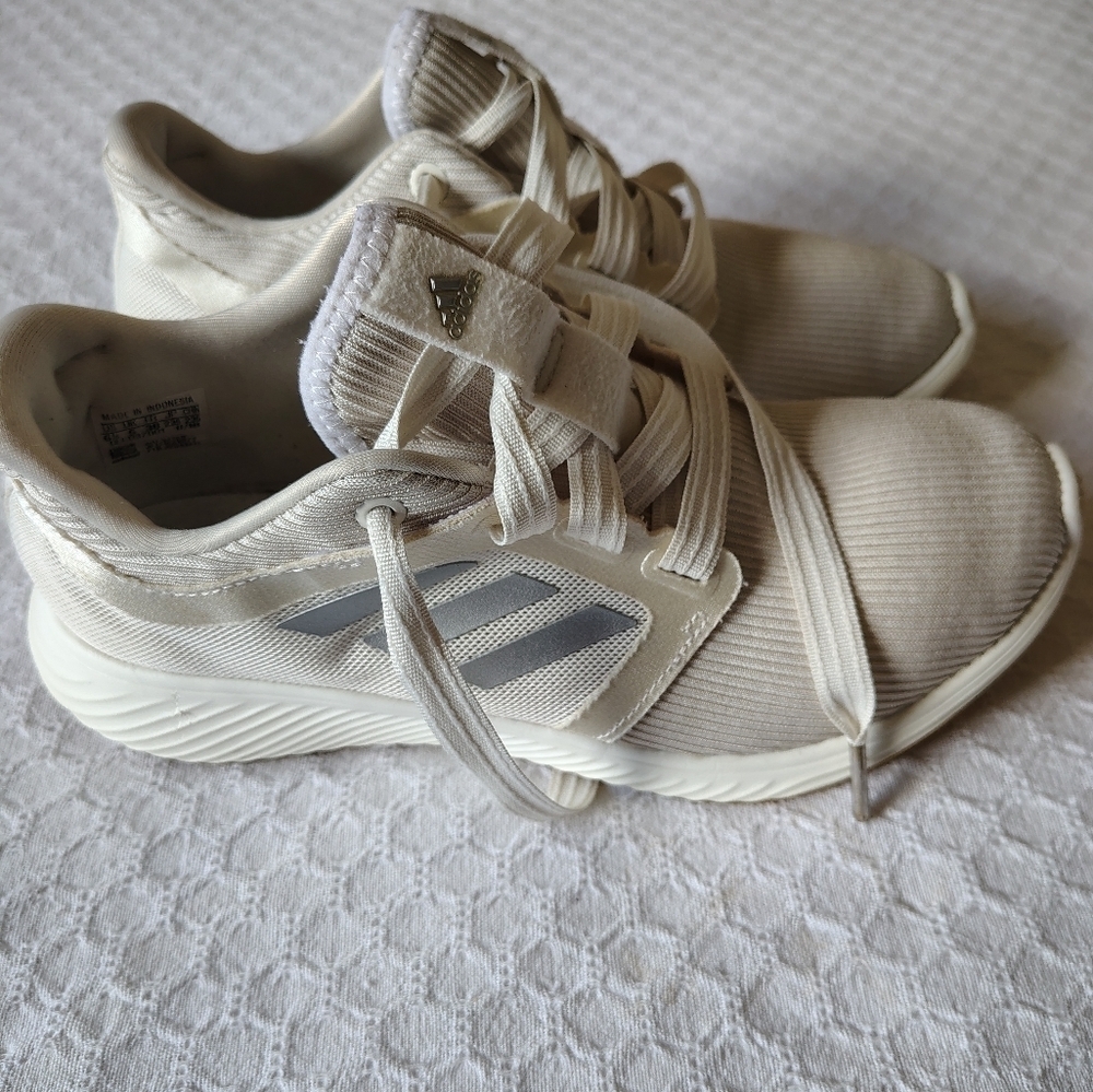Adidas Edge Lux 3 Running Women's Cream Sneakers Size 6 1/2
